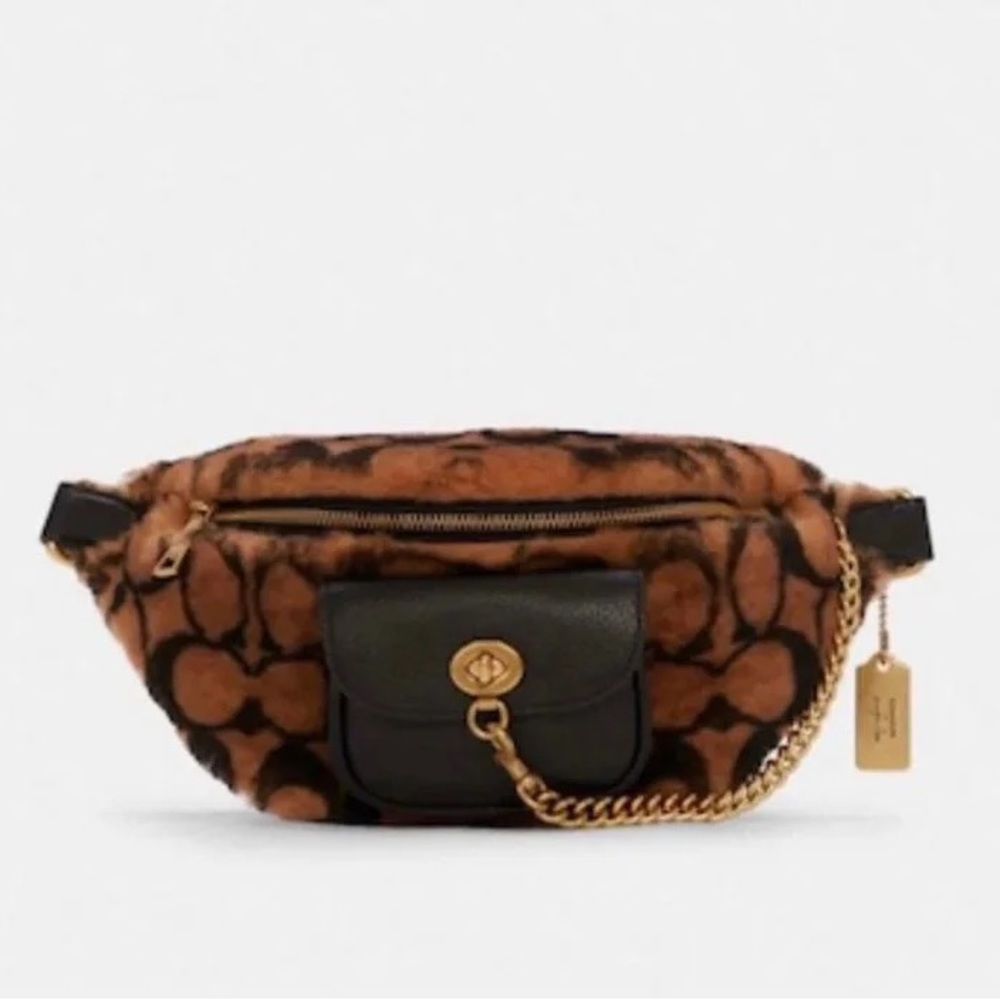 Coach X Jlo Chain Belt Bag In Signature Shearling Gem